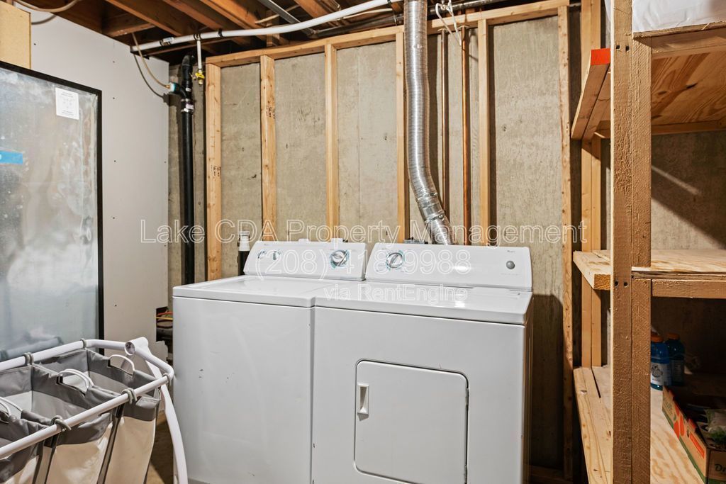 OWNER PAYS UTILITIES - Recently Updated, 2 bedroom 1 bath private basement with Garage property image