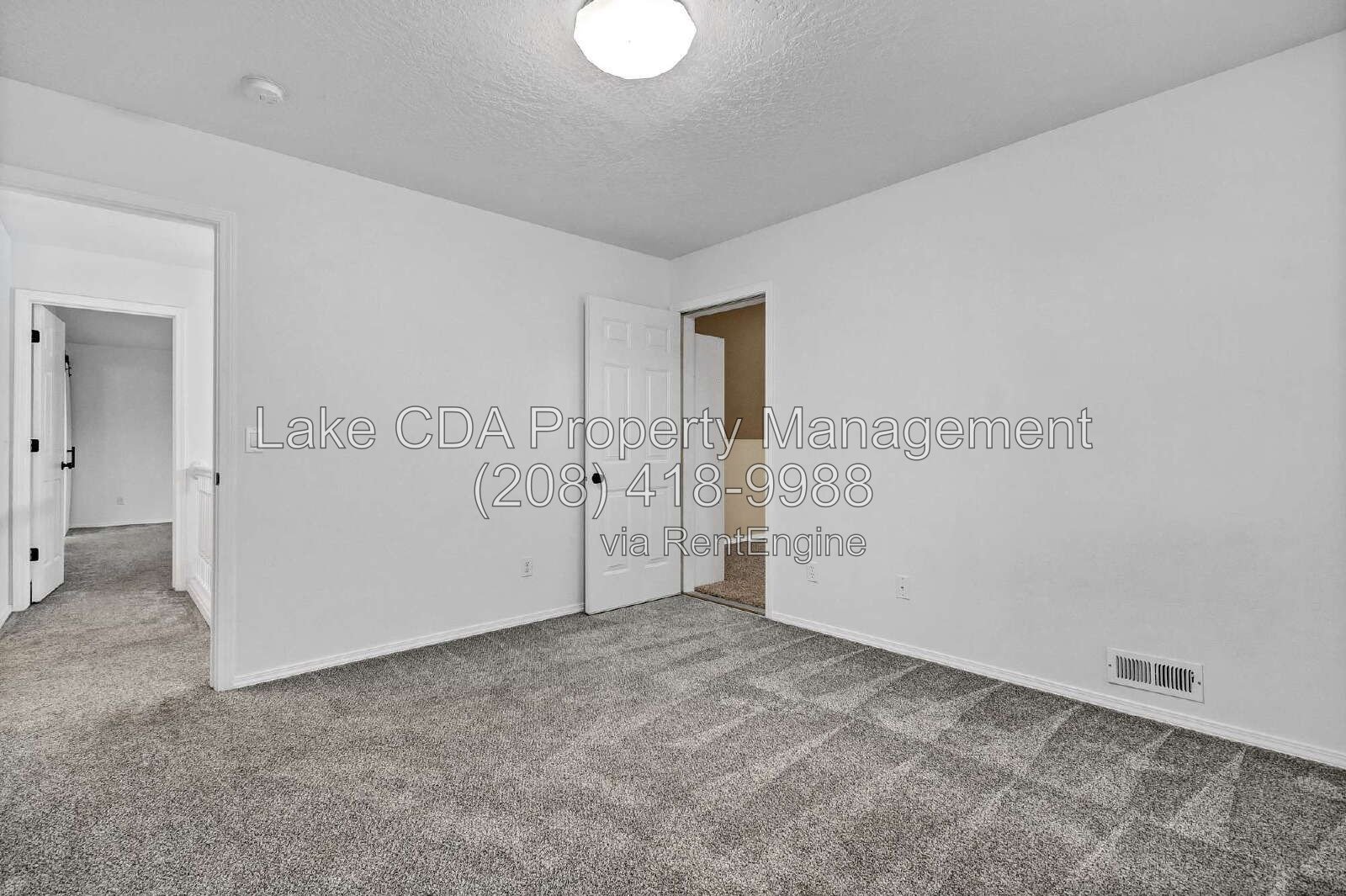 4 Bed, 2.5 Bath Room with Bonus Room, no HOA! property image
