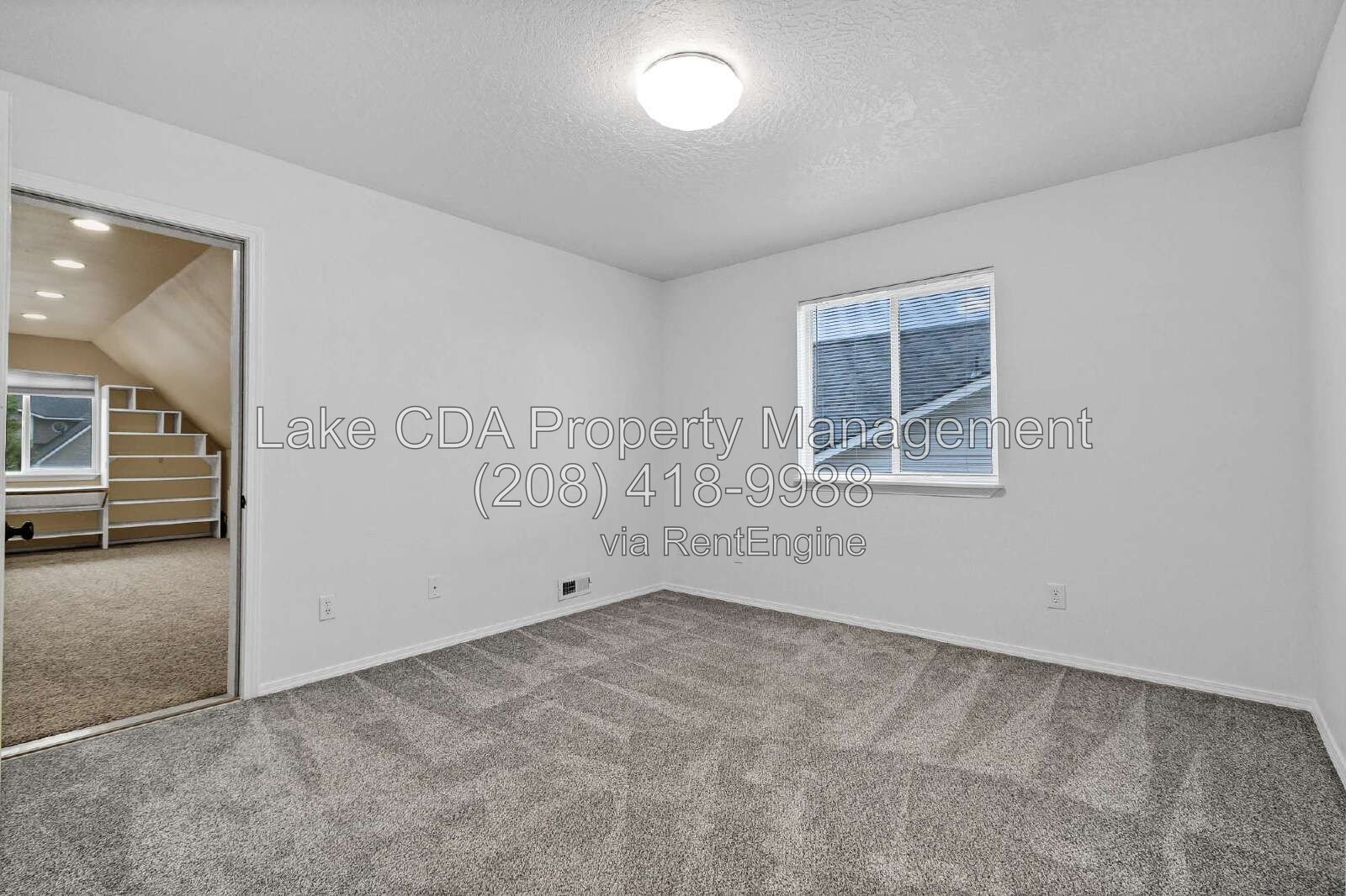 4 Bed, 2.5 Bath Room with Bonus Room, no HOA! property image