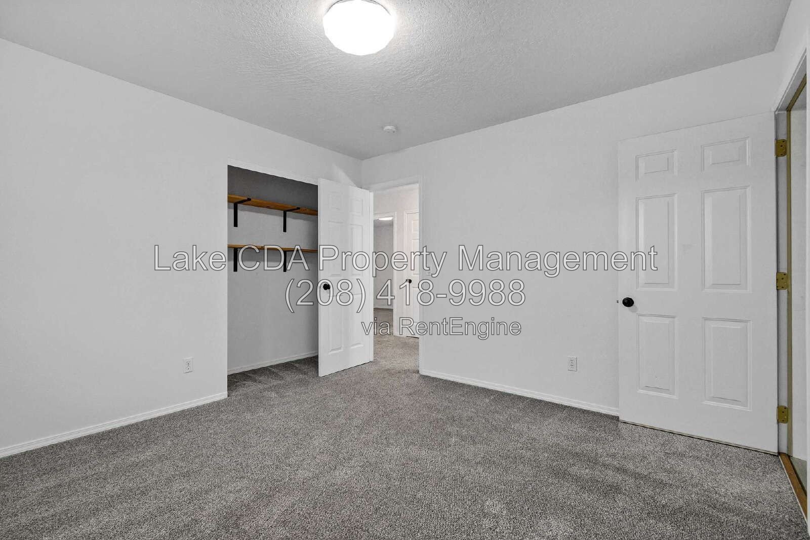 4 Bed, 2.5 Bath Room with Bonus Room, no HOA! property image