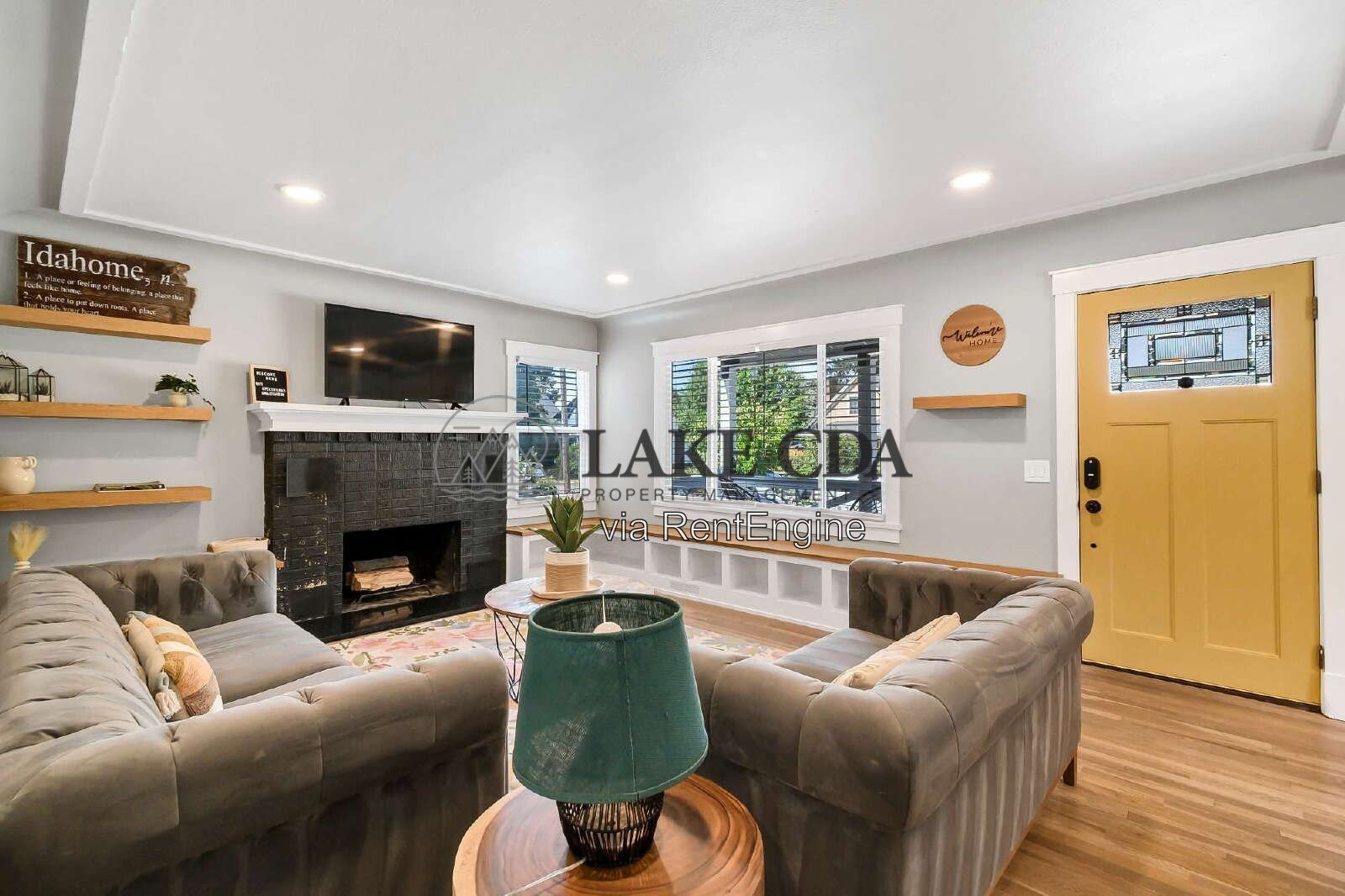 Furnished! Charming and Beautiful 4-Bed, 2-Bath Home in the Heart of Coeur D'Alene. property image