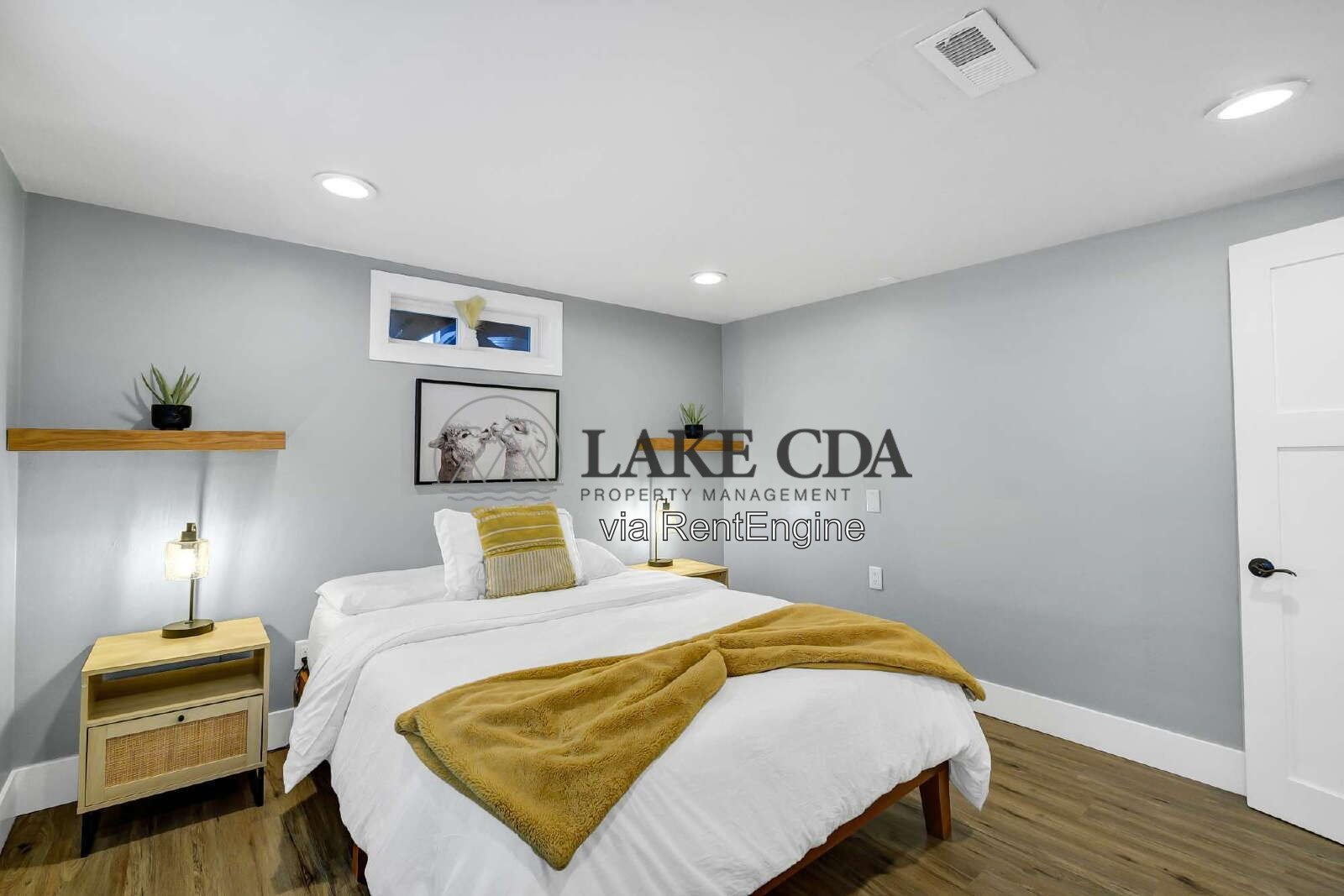 Furnished! Charming and Beautiful 4-Bed, 2-Bath Home in the Heart of Coeur D'Alene. property image