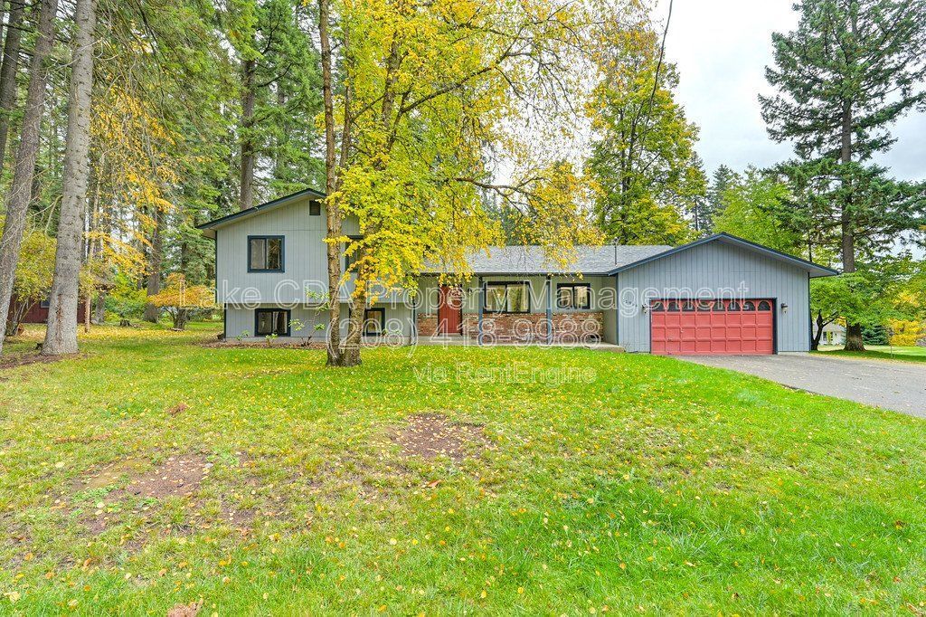 Avondale Golf Course Home in Hayden — 5 Bed | 3.5 Bath | 2,283 Sq Ft property image