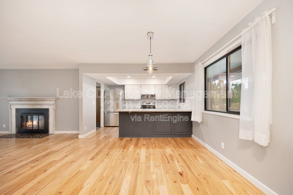 Avondale Golf Course Home in Hayden — 5 Bed | 3.5 Bath | 2,283 Sq Ft property image