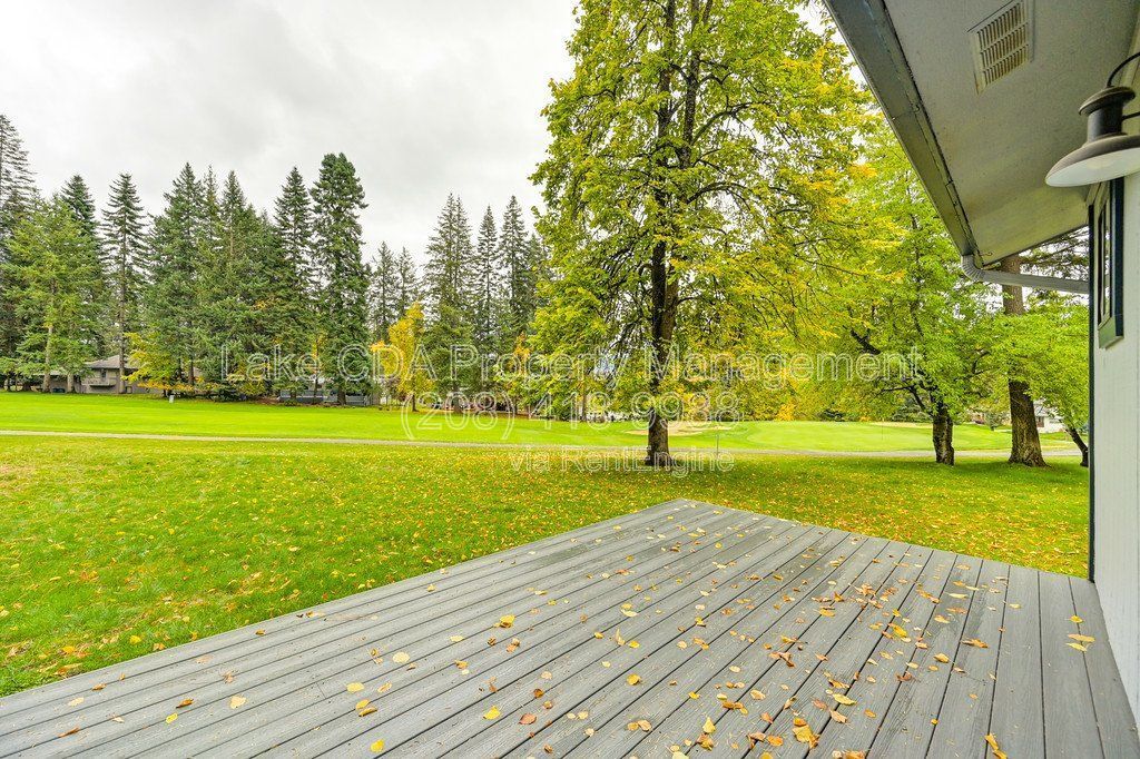 Avondale Golf Course Home in Hayden — 5 Bed | 3.5 Bath | 2,283 Sq Ft property image