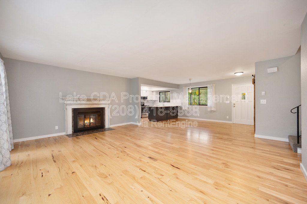 Avondale Golf Course Home in Hayden — 5 Bed | 3.5 Bath | 2,283 Sq Ft property image