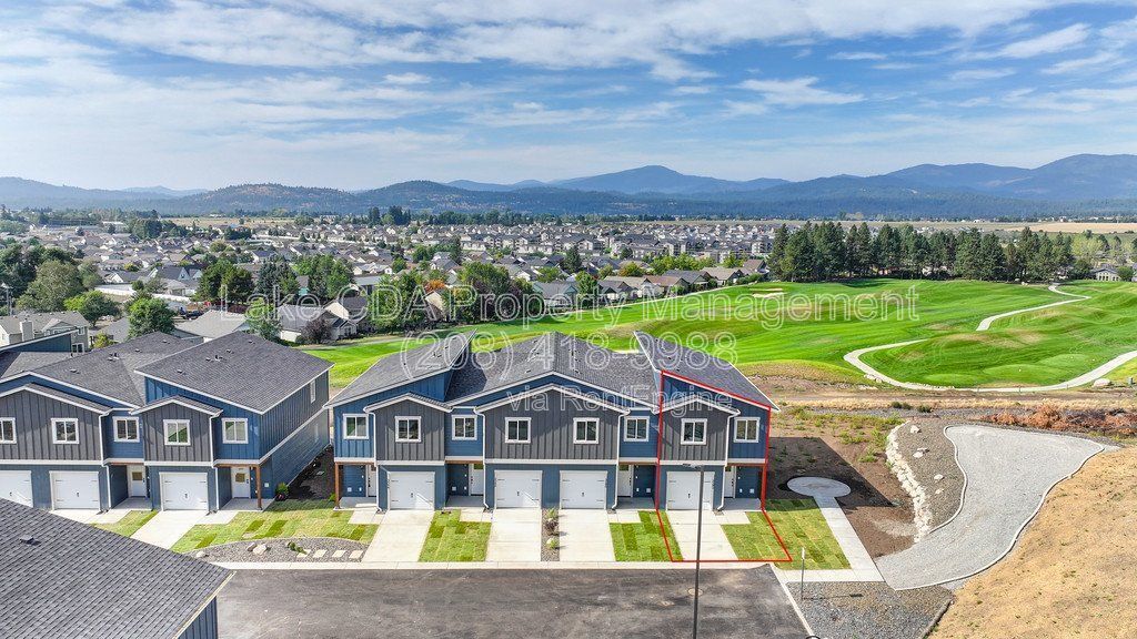 New Townhouse Golf Course Living - 3 Bed 2.5 Bath - $2,195 per month! property image