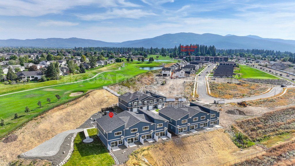 New Townhouse Golf Course Living - 3 Bed 2.5 Bath - $2,195 per month! property image