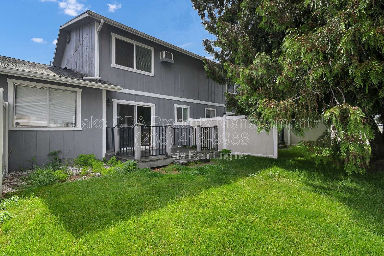 Updated 3 Bedroom Townhome-Style Apartment in Coeur d'Alene | Water, Sewer & Garbage Included property image