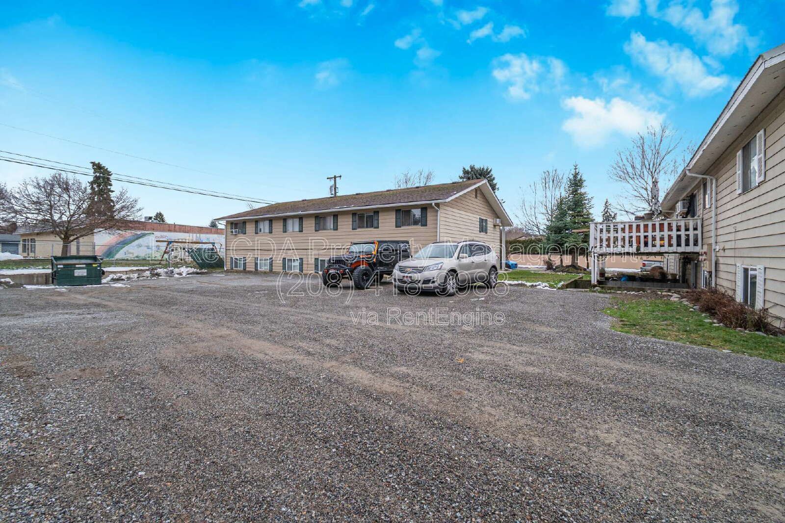Gorgeous Remodeled 3-Bedroom Apartment Near Downtown CDA property image
