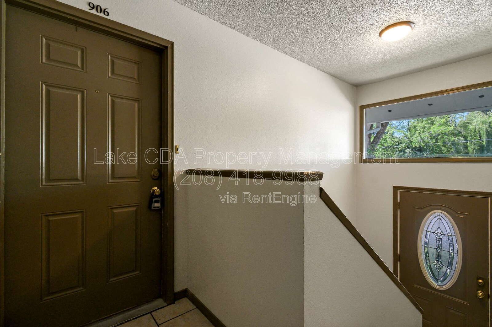 Gorgeous Remodeled 3-Bedroom Apartment Near Downtown CDA property image