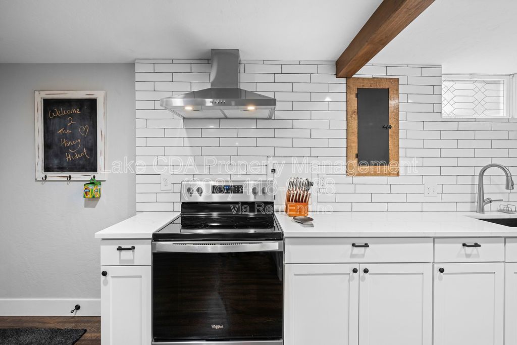 OWNER PAYS UTILITIES - Recently Updated, 2 bedroom 1 bath private basement with Garage property image