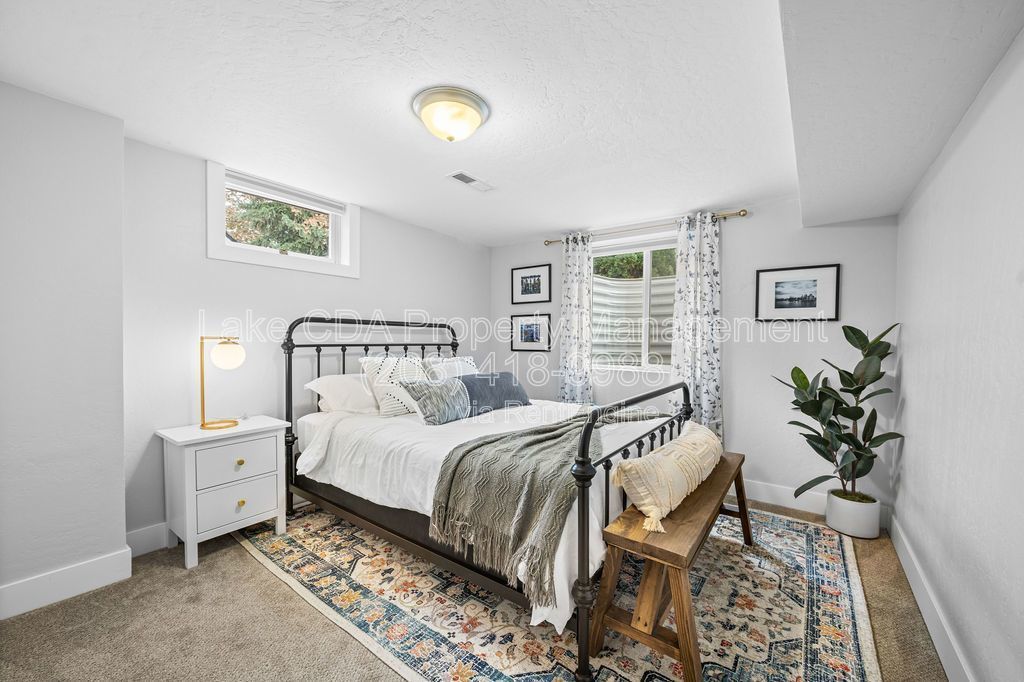 OWNER PAYS UTILITIES - Recently Updated, 2 bedroom 1 bath private basement with Garage property image