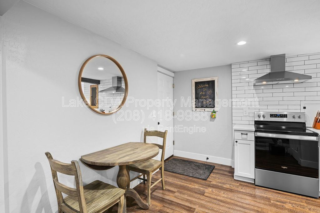 OWNER PAYS UTILITIES - Recently Updated, 2 bedroom 1 bath private basement with Garage property image