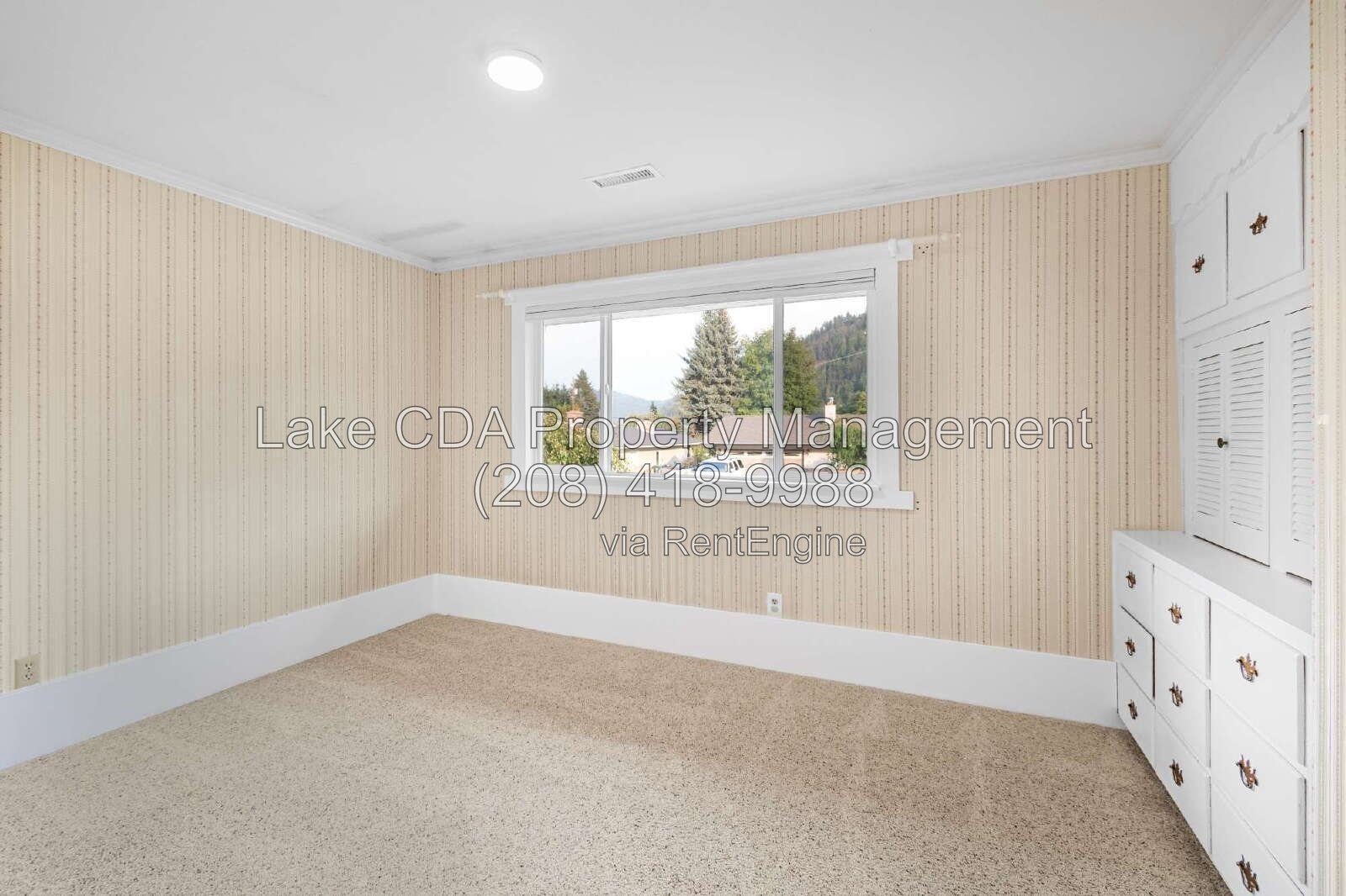 **PRICE REDUCED**Spacious 5 Bed 3 Bath Retreat in Fernan Village! Move-In Ready property image