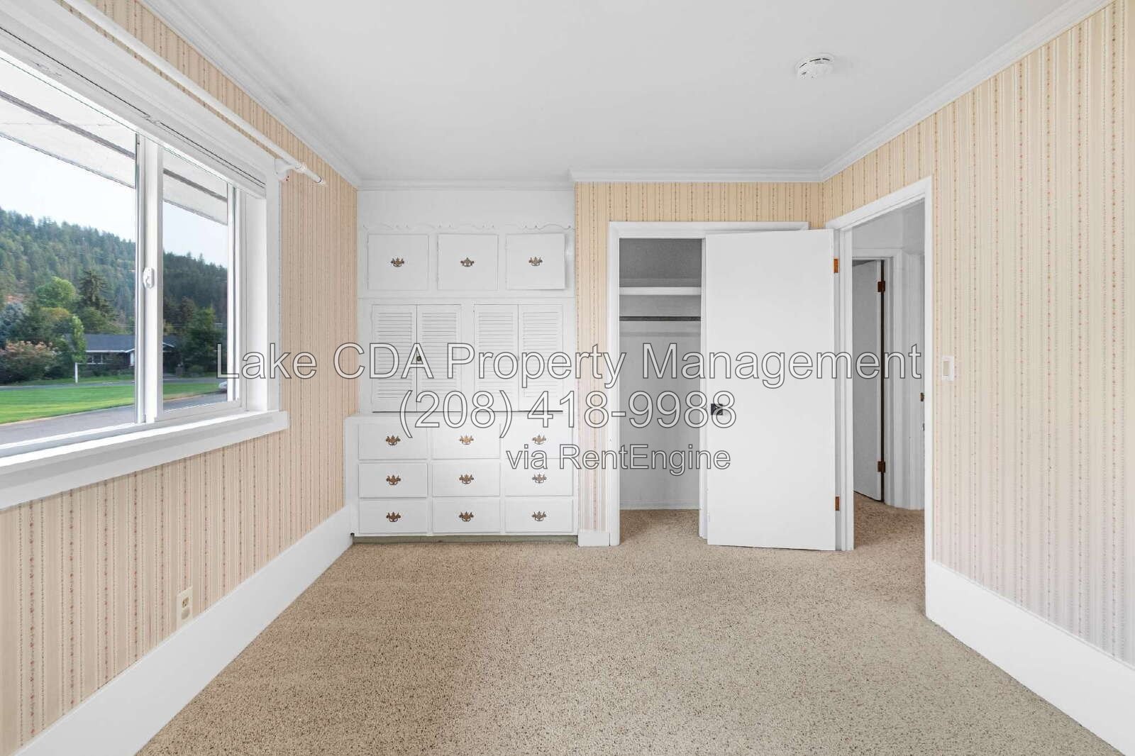 **PRICE REDUCED**Spacious 5 Bed 3 Bath Retreat in Fernan Village! Move-In Ready property image
